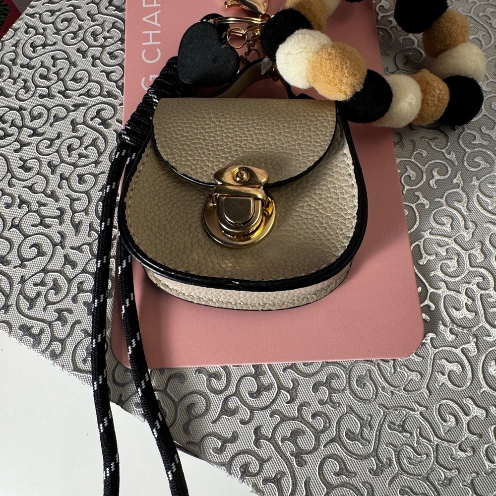 Posh and Pop Bag Charm NWT - Picture 3 of 4